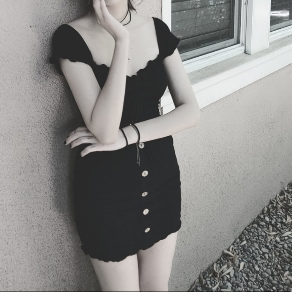 Off Shoulder Lace Up Dress - Picture 3 of 4